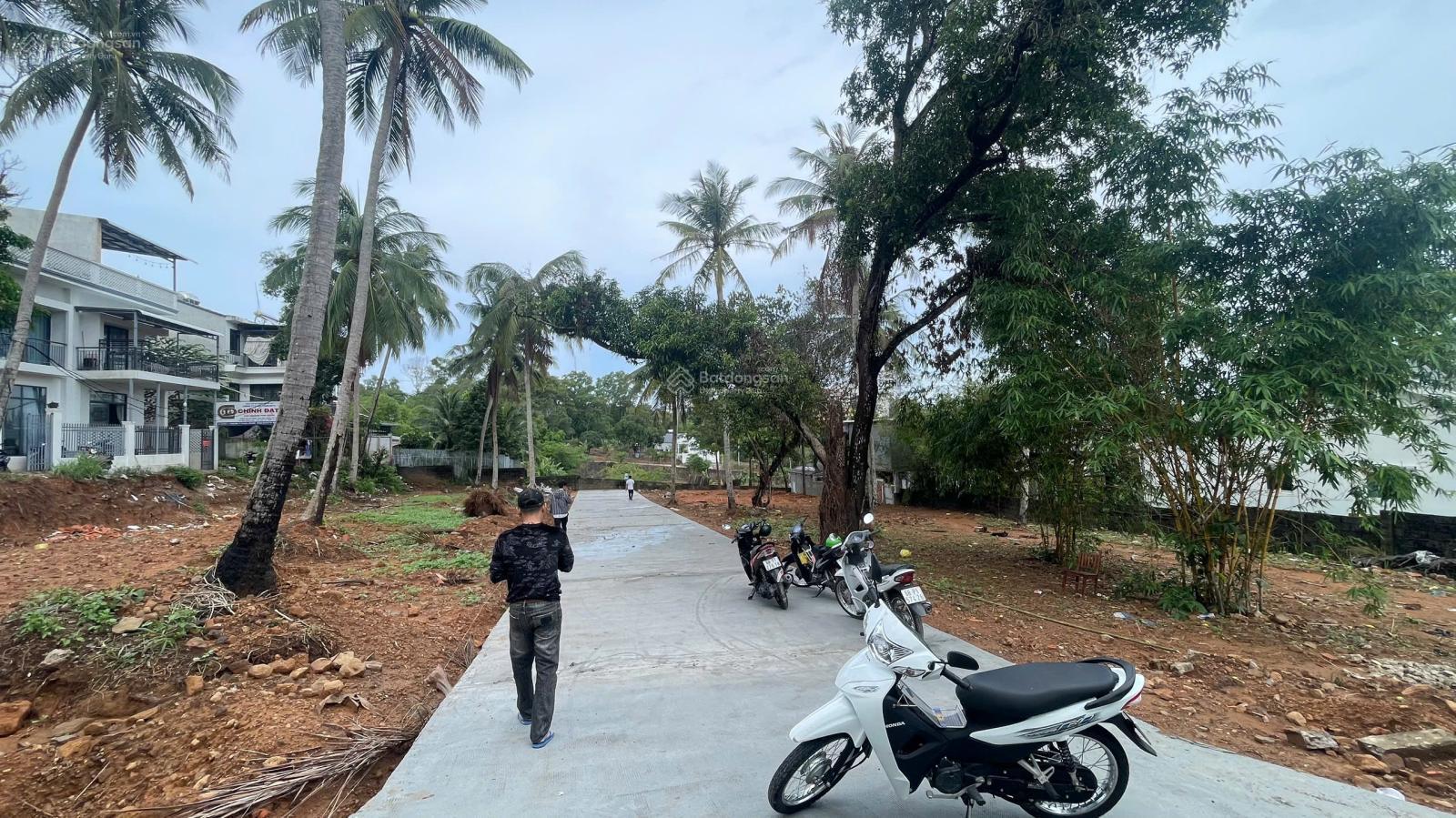 Bán 267m2 hẻm Toà Án, đường 30/4 Dương Đông PQ, phù hợp làm Villa, Homestay du lịch giá chỉ 3.4 tỷ - Ảnh 4